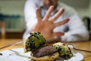 Sudden Dislike of Sweets: All Causes, Symptoms