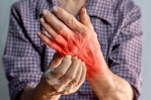 Shoulder Pain and Finger Tingling: Causes and Solutions