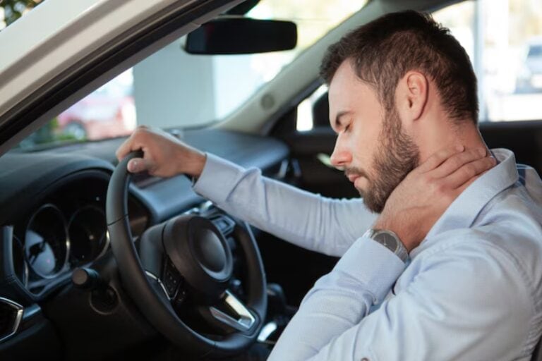 Effective Ways to Alleviate Knee Pain When Driving